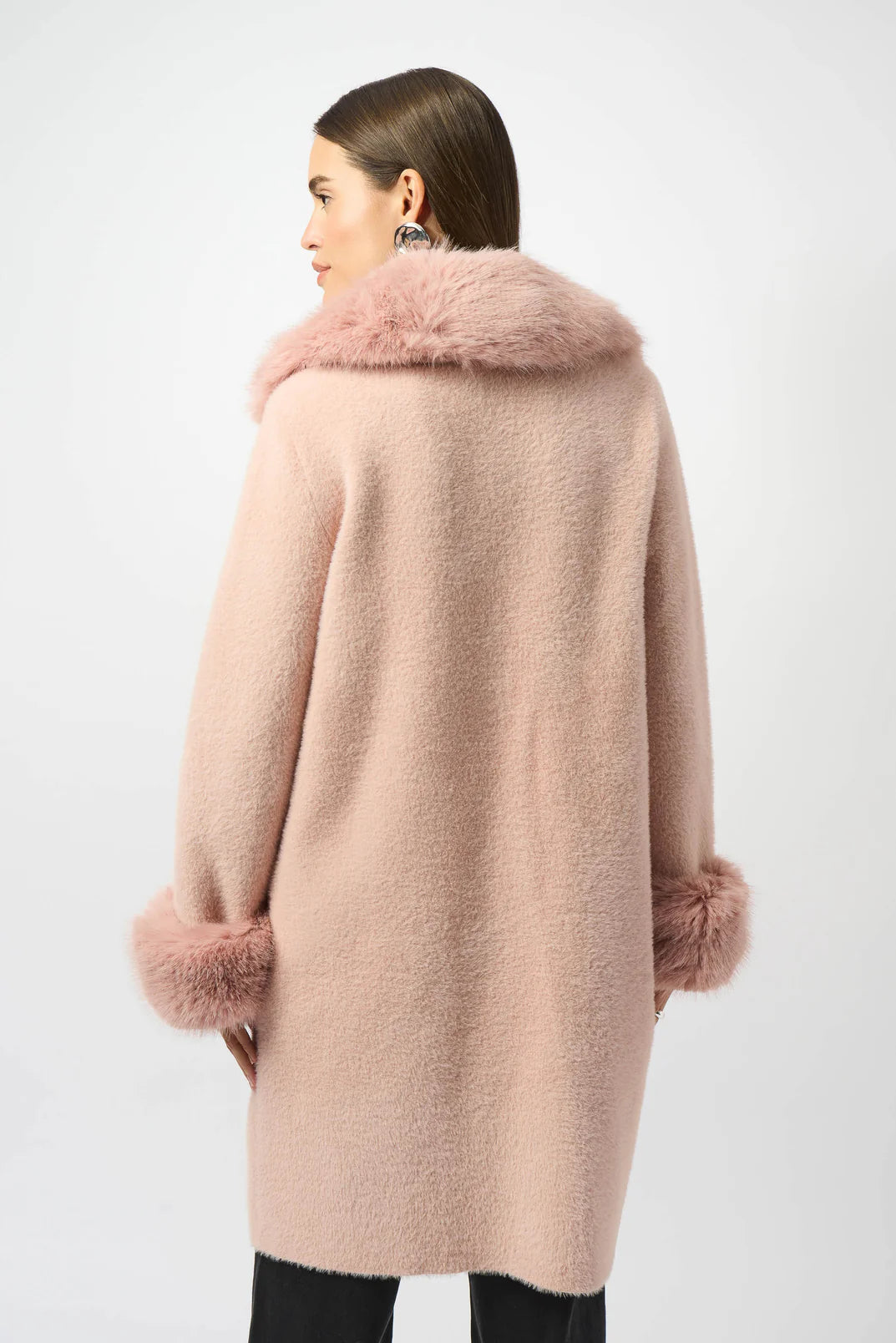 Feather Yarn and Faux Fur Sweater Coat