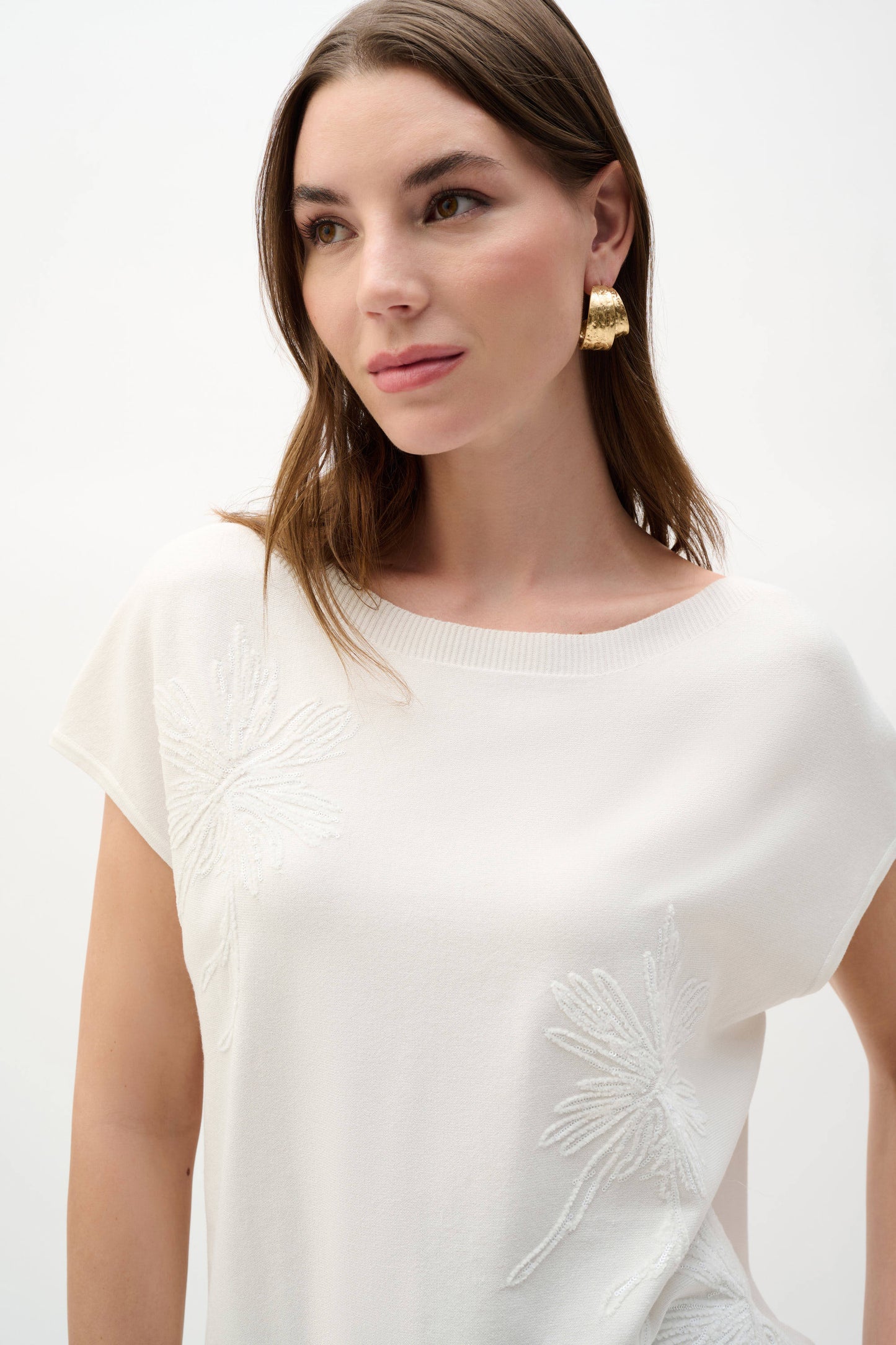 Viscose Sweater Knit Top With Embroidered Flowers