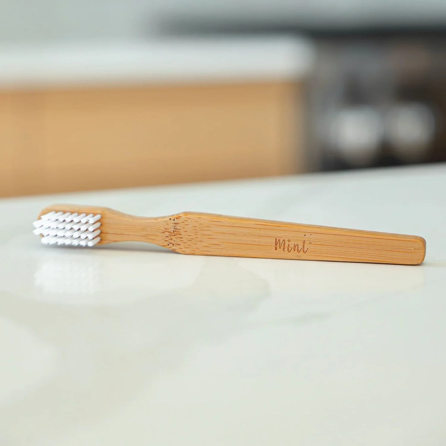 Mint Cleaning Brush